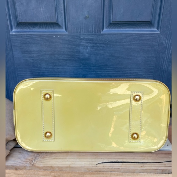 Authentic LOUIS VUITTON ALMA Venis pm handbag - Picture 6 of 17